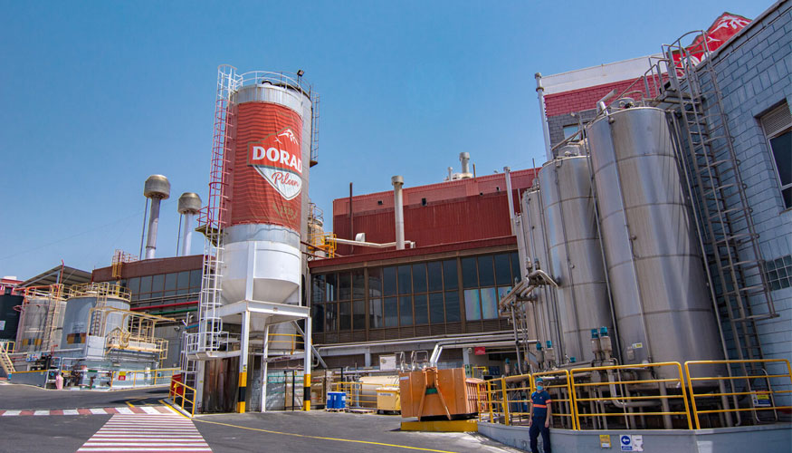 Cervecera de Canarias es la productora de Dorada, una de las cervezas ms famosas en las islas