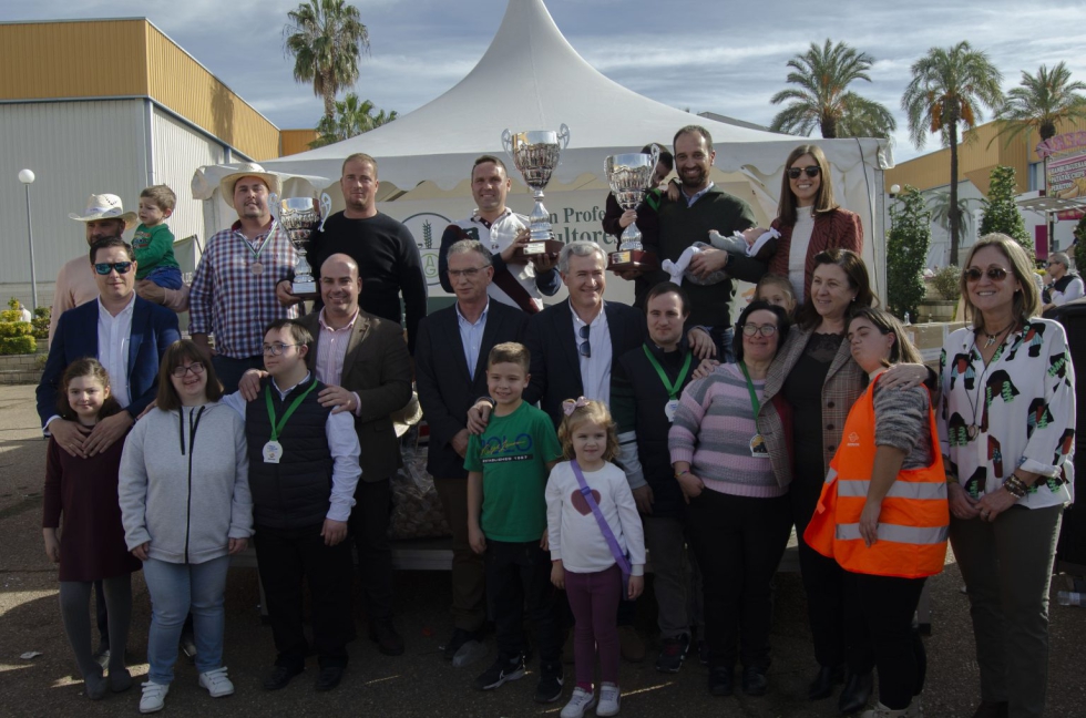 Entrega de premios de la decimocuarta edicin del concurso de maniobrabilidad con tractor, en el marco de Agroexpo 2024