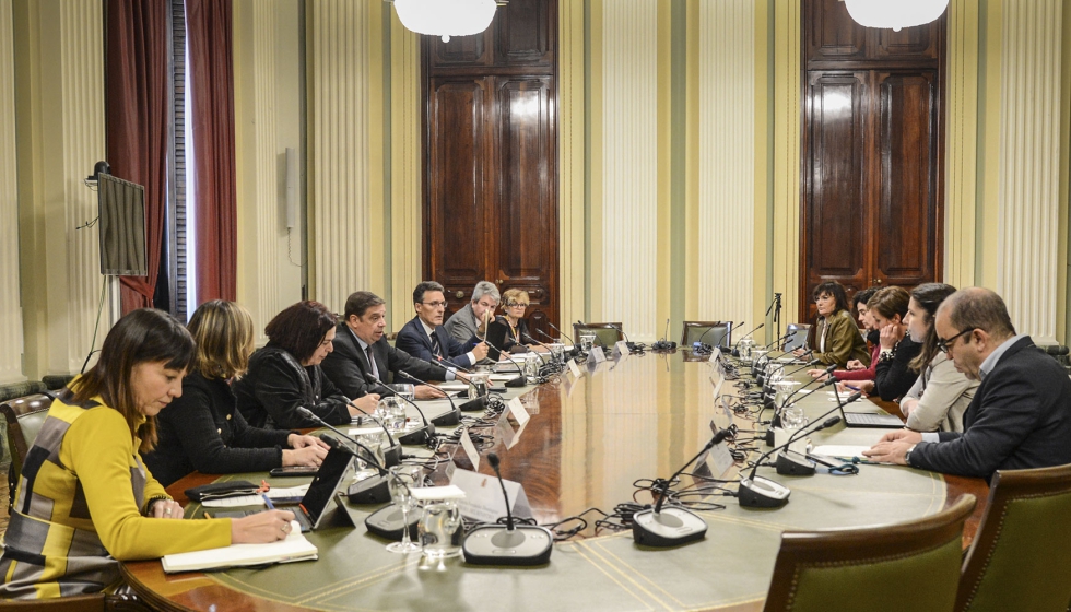 Reunin entre el Ministerio de Agricultura, Pesca y Alimentacin (MAPA) y las organizaciones no gubernamentales ambientalistas Greenpeace...