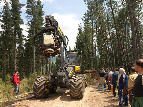 Asturforesta notes the latest forestry machinery in real conditions of work