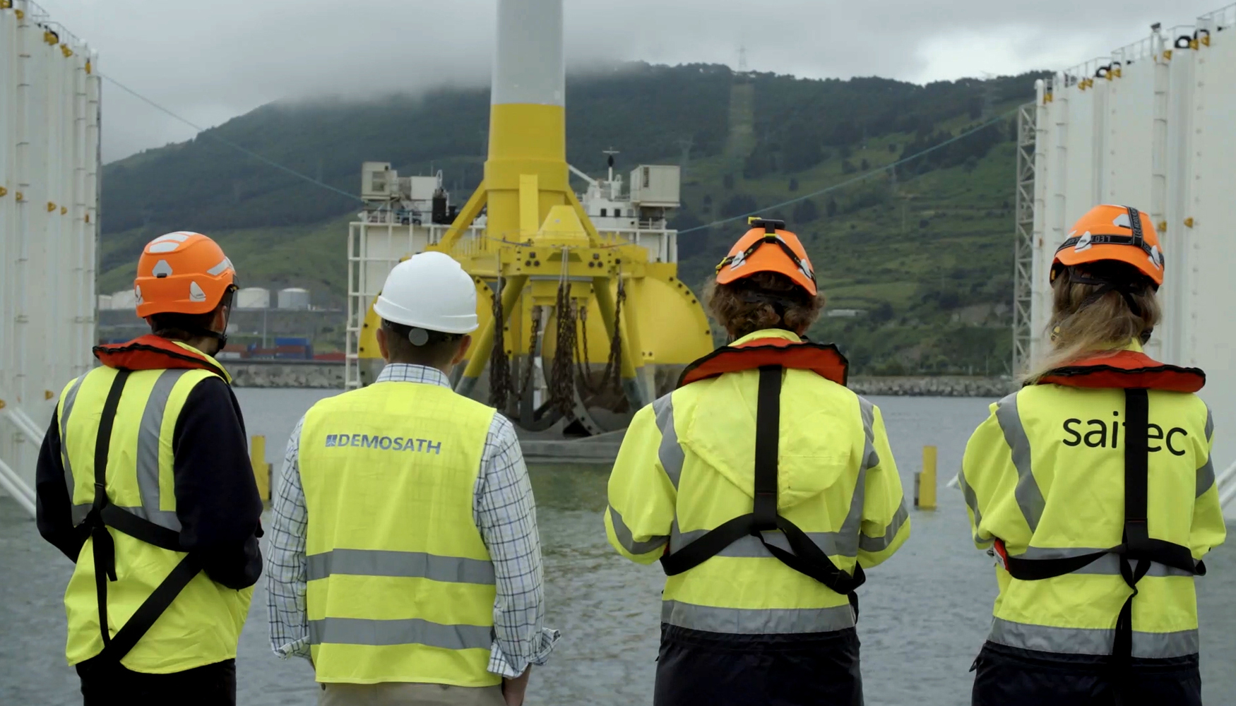 La construccin, ensamblaje y puesta a flote de DemoSATH se ha realizado en el Puerto de Bilbao