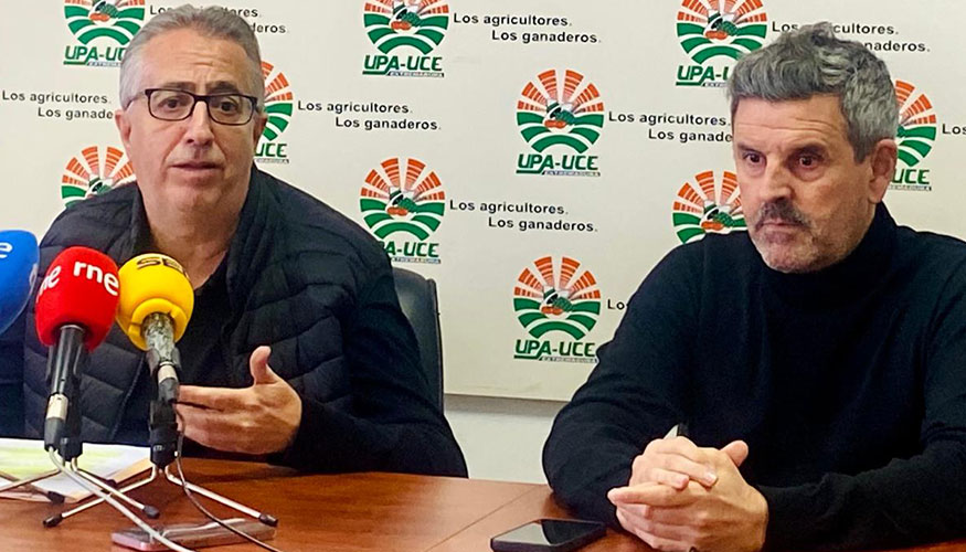 Rueda de prensa de UPA-UCE Extremadura con su secretario general Ignacio Huertas