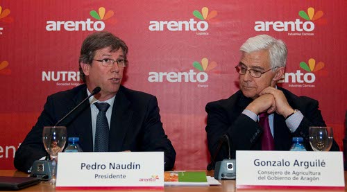 A la izquierda, Pedro Naudn, presidente de Arento, junto a Gonzalo Arguil, Consejero de Agricultura del Gobierno de Aragn...