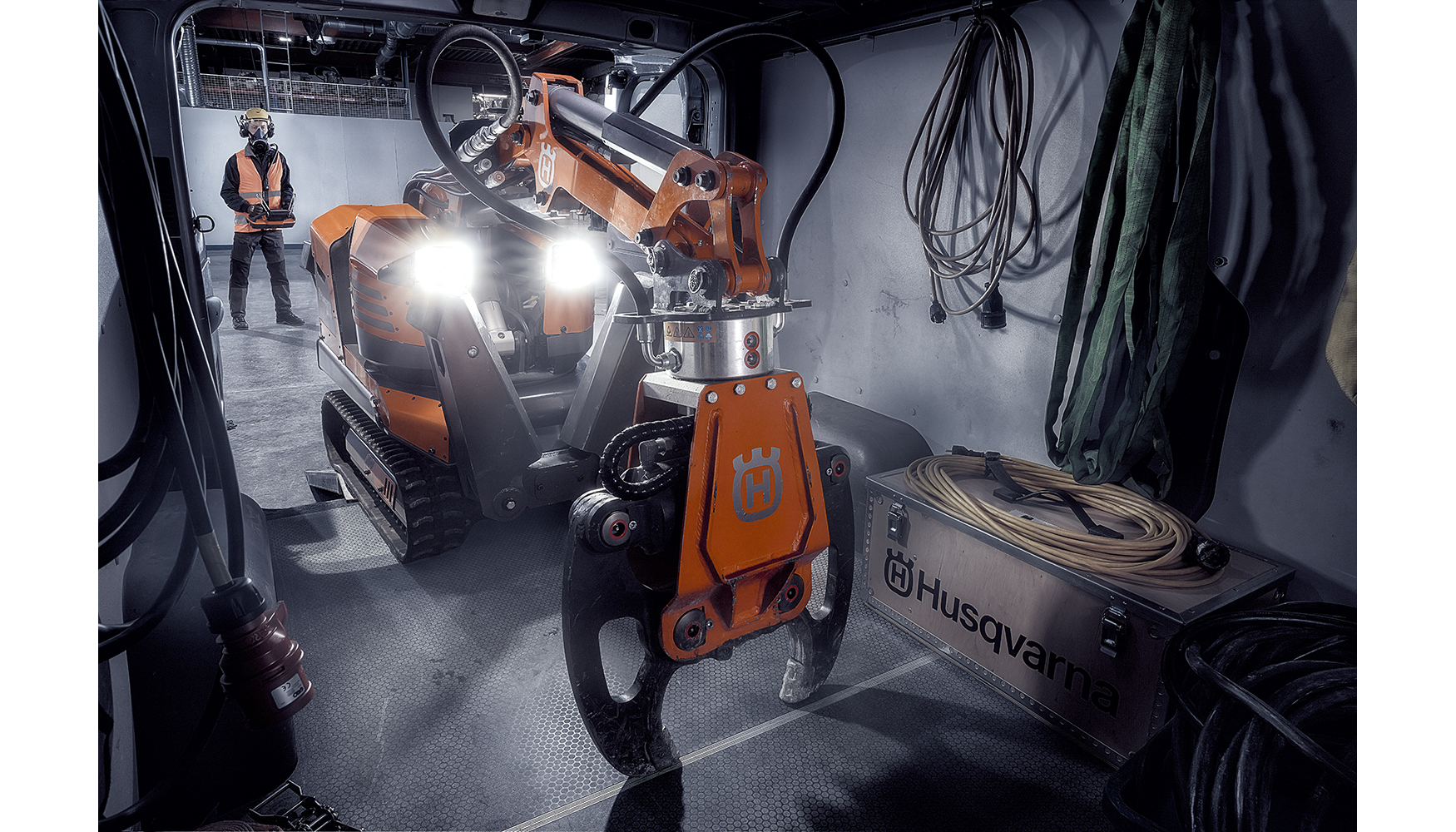 Foto de Husqvarna presenta el robot de demolicin compacto DXR 95