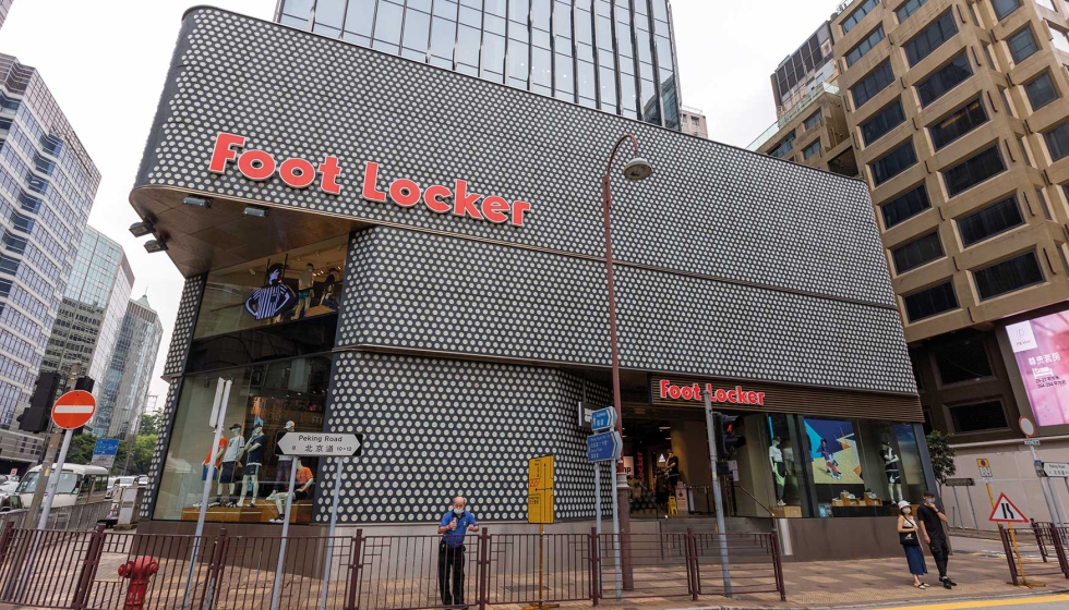 Foot Locker Cierra El Ejercicio Con Pérdidas De 330 Millones De Dólares Material Deportivo