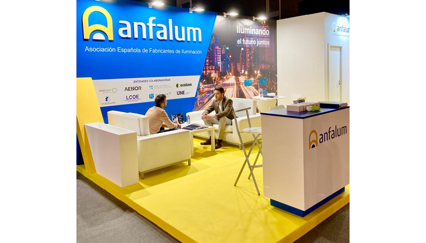 Imagen del stand de Anfalum en la feria Light & Building en Messe Frankfurt