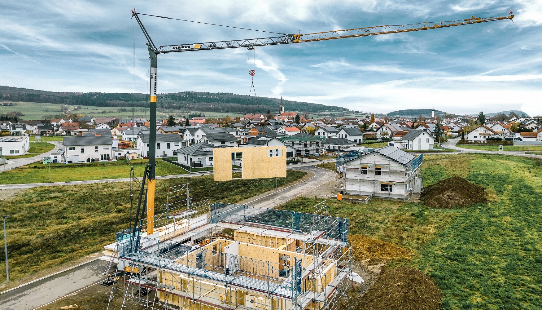 Las gras L pueden utilizarse de forma flexible y estn predestinadas para la construccin de viviendas, la renovacin y los trabajos en tejados...