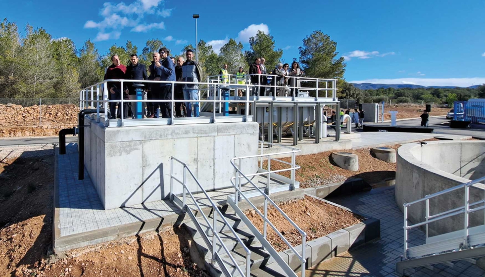 La comitiva de autoridades visit las instalaciones de la EDAR