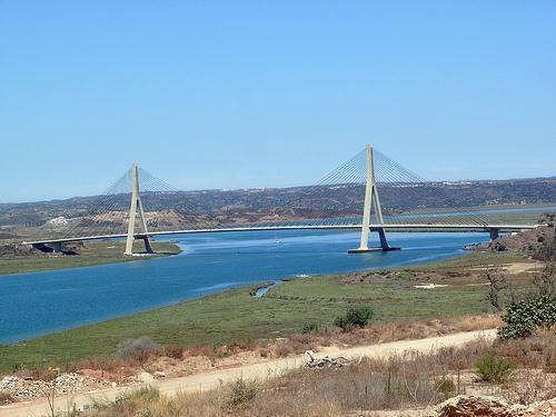 Imagen del Guadiana a su paso por las cercanas de Ayamonte (FOTO: andaluciaturismodigital.com)