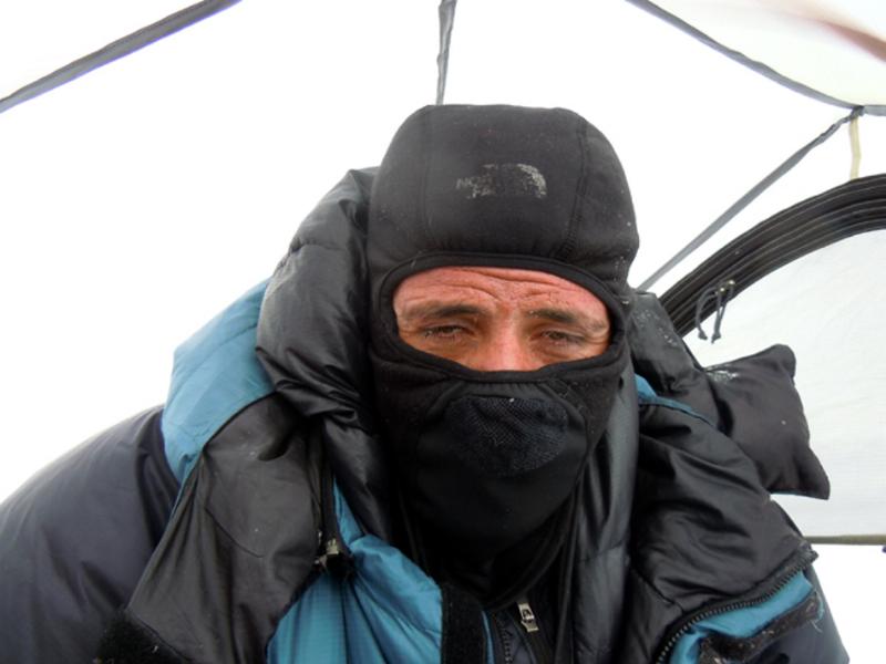 Alex en el Campo III del Gasherbrum (Foto: ABC Team)