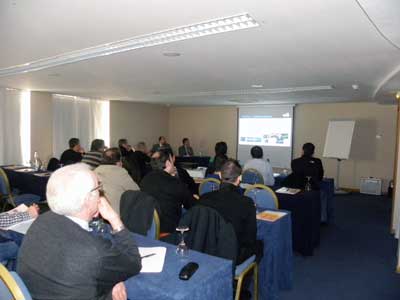 Image of the presentation of the software to the clients of Tebis