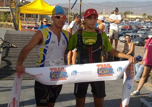 Los ganadores Gilberto Molina (176 km) y Cristofer Clemente (90 km)