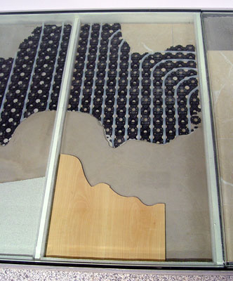 Detalle de suello radiante con pavimento de madera