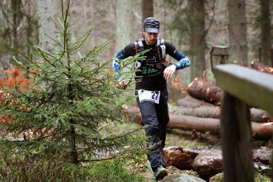 Joel Jaile en la Harzer Hexenstieg Ultralauf de 220km