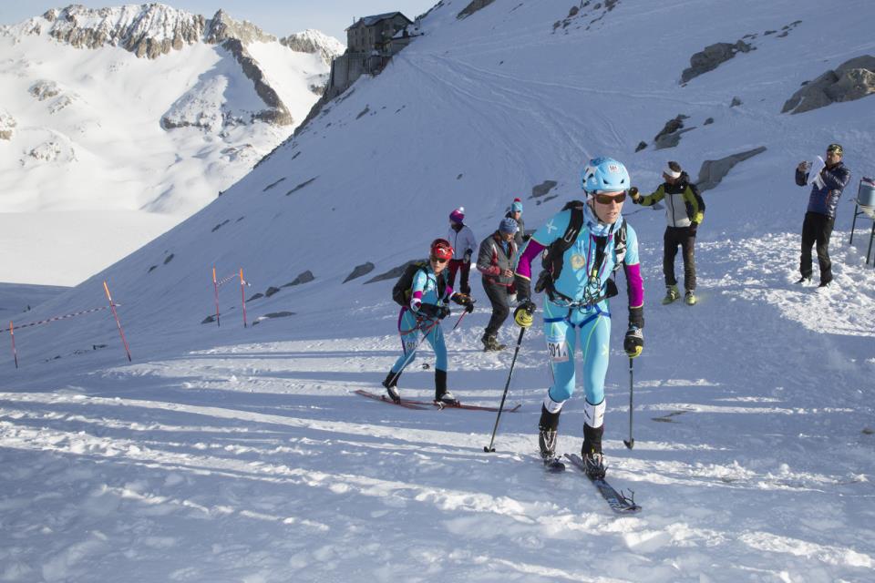 Laetitia Roux y Mireia Mir en la Adamello Ski Raid ISMF Press Office