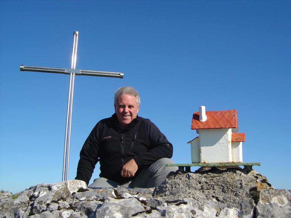 Antxon Bandres en la cima del Erniozabal