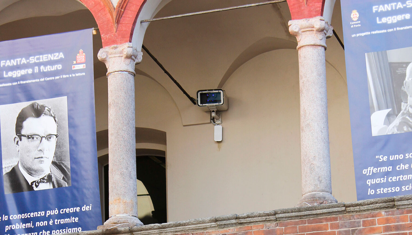 Dos cmaras con sensor multifocal Panomera bastan para cubrir toda la Piazza della Vittoria de Pava