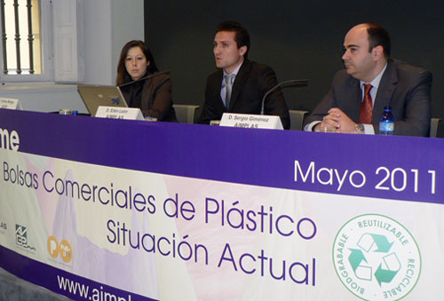 Reciente presentacin en Valencia del Informe de la Situacin Actual de la bolsa de plstico