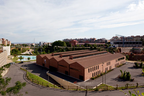 Espai Baronda, situado en el Parc dels Torrents de Esplugues de Llobregat, conserva su estructura fabril