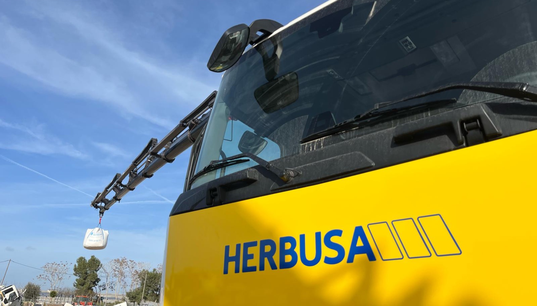  Herbusa es una empresa dedicada a los servicios medioambientales y la gestin integral de residuos de Ibiza y Formentera desde hace ms de 50 aos...
