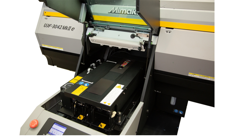 La nueva Kebab HS de Mimaki instalada en la impresora UJF-3042 MkII e