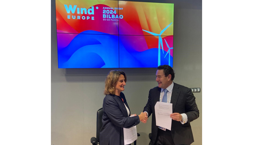 El Wind Charter espaol ha sido firmado por la vicepresidenta tercera y ministra para la Transicin Ecolgica y el Reto Demogrfico, Teresa Ribera...