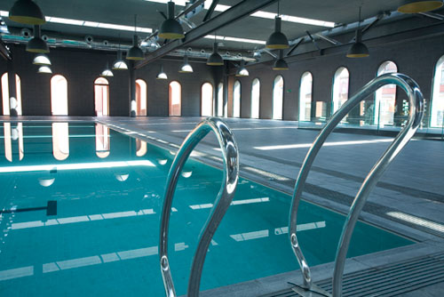 Imagen de la piscina situada en la azotea de H. Foto: Emila Brandao