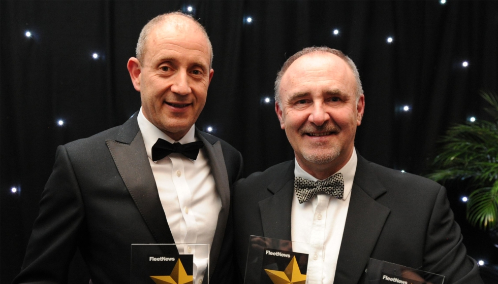 Russell Patmore, director de Ventas de DAF Trucks UK (izquierda) y John McMenamin...