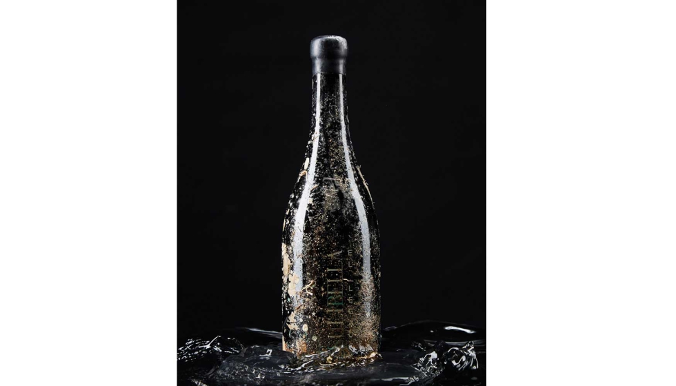 Sulibella es el primer vino de Undersea, un vino elaborado con pasin hacia el mar, admiracin por las races y amor a la vid(a)...