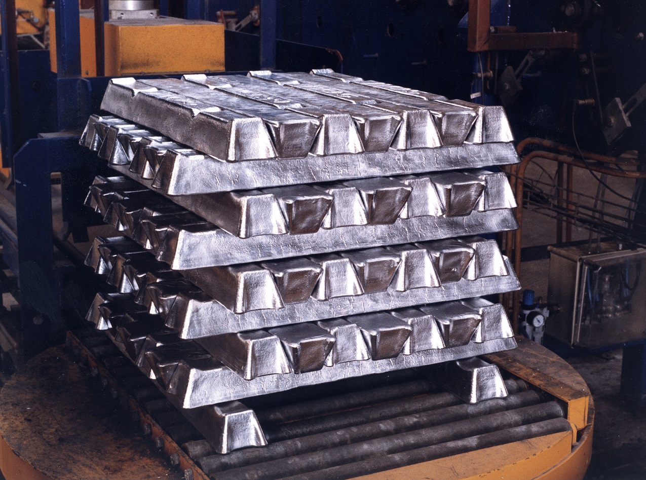 Ms del 75% del aluminio producido hace ms de un siglo sigue a da de hoy en uso gracias al reciclaje...