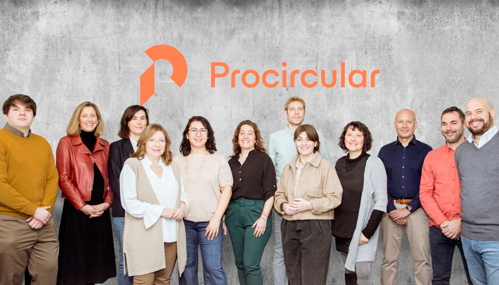 Imagen del equipo de Procircular en Espaa. La presidenta del Consejo de Procircular, Carmen Snchez, es la cuarta por la izquierda...