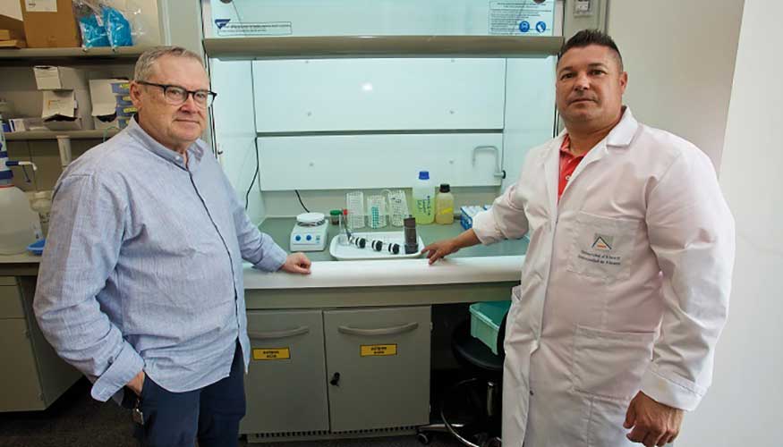 Vicente Montiel, investigador principal, y Manuel Roldn Velzquez, del grado de Gastronoma