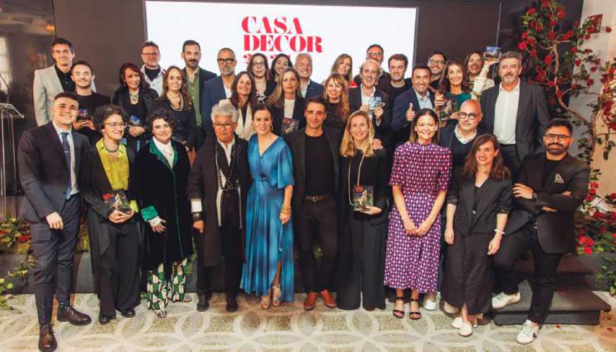 Imagen de los premiados, representantes de Casa Decor y miembros del jurado durante la gala celebrada en el Hotel Rosewood Villa Magna de Madrid...