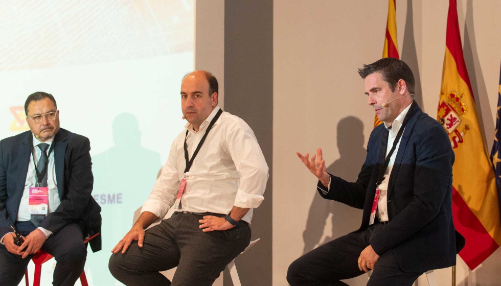 Lorenzo Beltran, lvaro Gobernado y Jaime McLaren, durante el turno de preguntas tras sus intervenciones