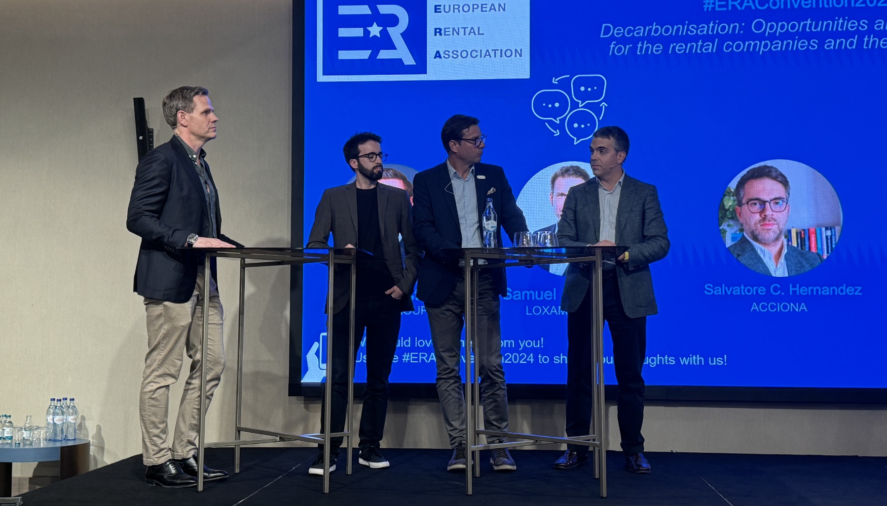 Membros do primeiro painel...