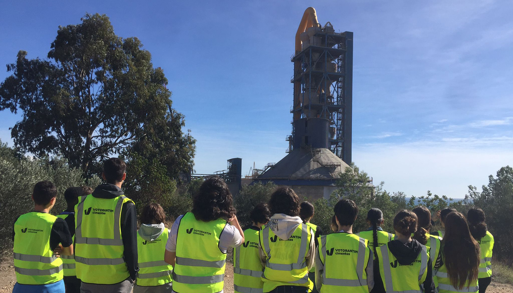 Visita de un grupo de alumnos