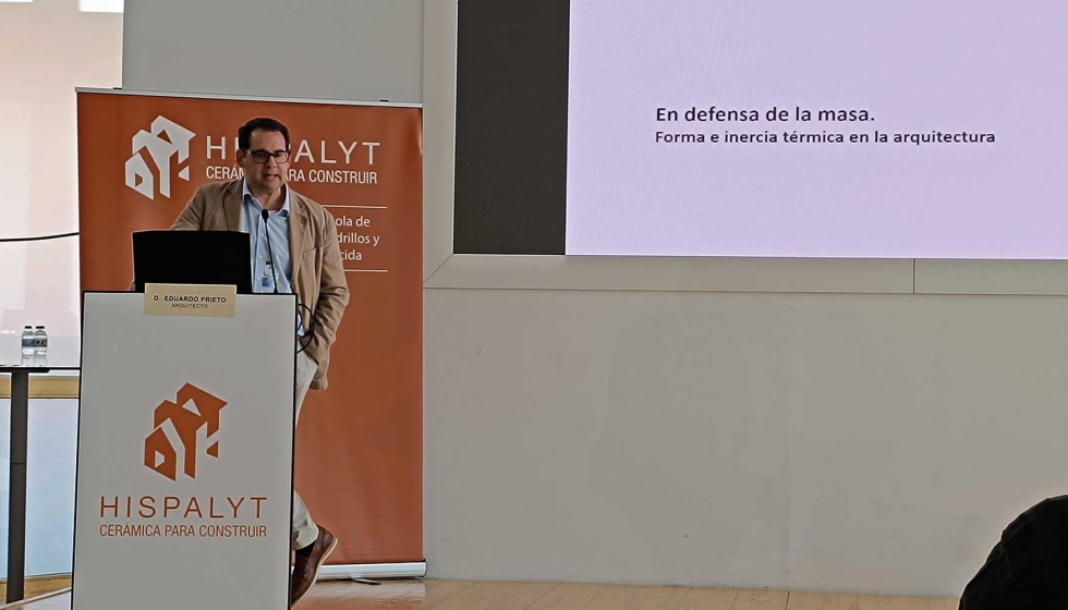 Eduardo Prieto, profesor de Historia de la Arquitectura en su conferencia