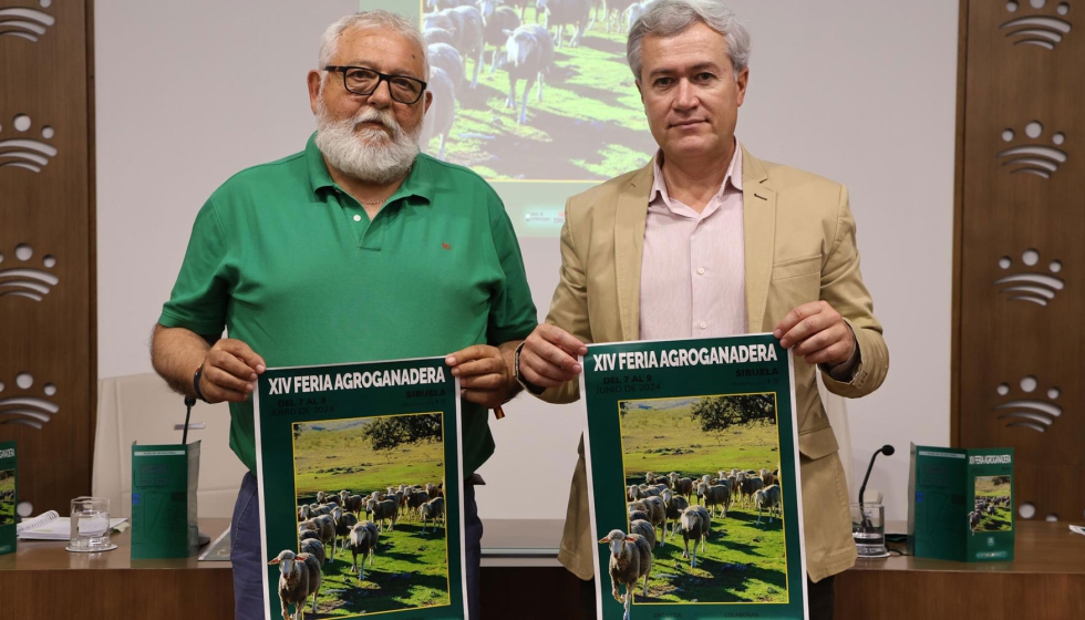 Jos Luis Camacho, alcalde de Siruela, y Manuel Gmez, diputado provincial de la Diputacin de Badajoz...