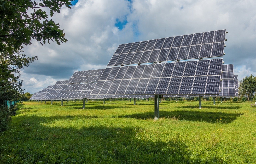 UPA Granada rechaza las macro plantas solares que se establecen en suelo cultivable