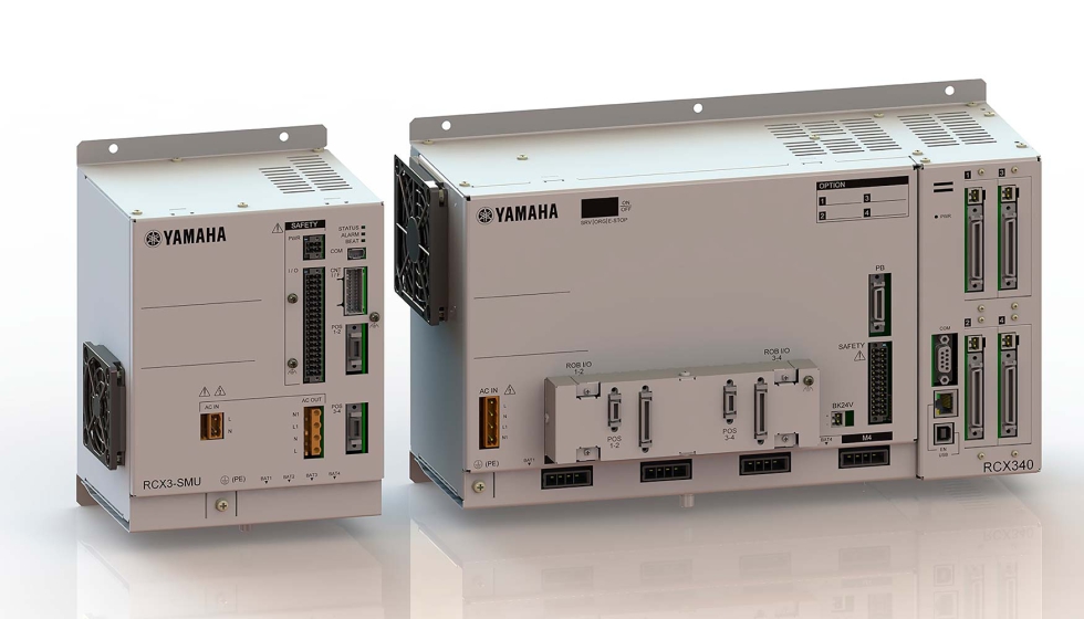 Opcin de controlador de robot RCX3-SMU (izquierda) y controlador de robot RCX340