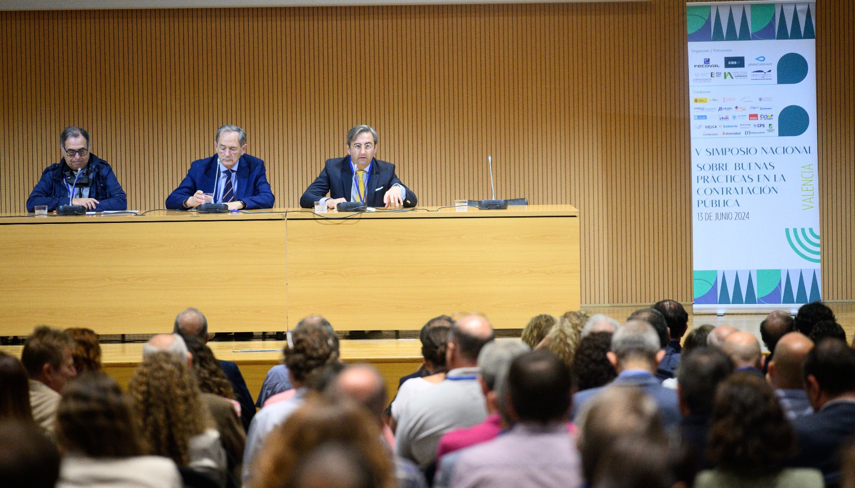 El V Simposio sobre Buenas Prcticas en la Contratacin Pblica se ha centrado en la mejora de los pliegos de licitacin...