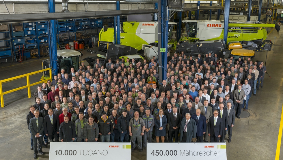 2013 fue el ao de fabricacin de la cosechadora TUCANO nmero 10.000 y CLAAS nmero 450.000: una LEXION