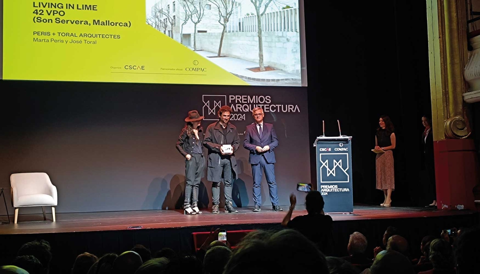 Entrega del premio Hbitat a Living In Lime - 42 VPO en Son Servera, Mallorca, de Peris + Toral Arquitectes