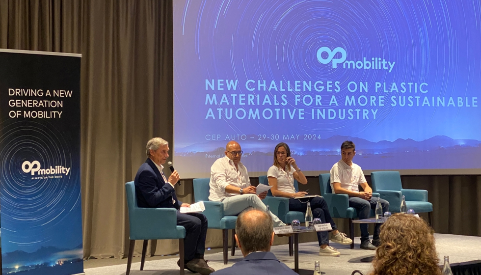 Mesa redonda moderada por Enric Garc�a da Biesterfeld