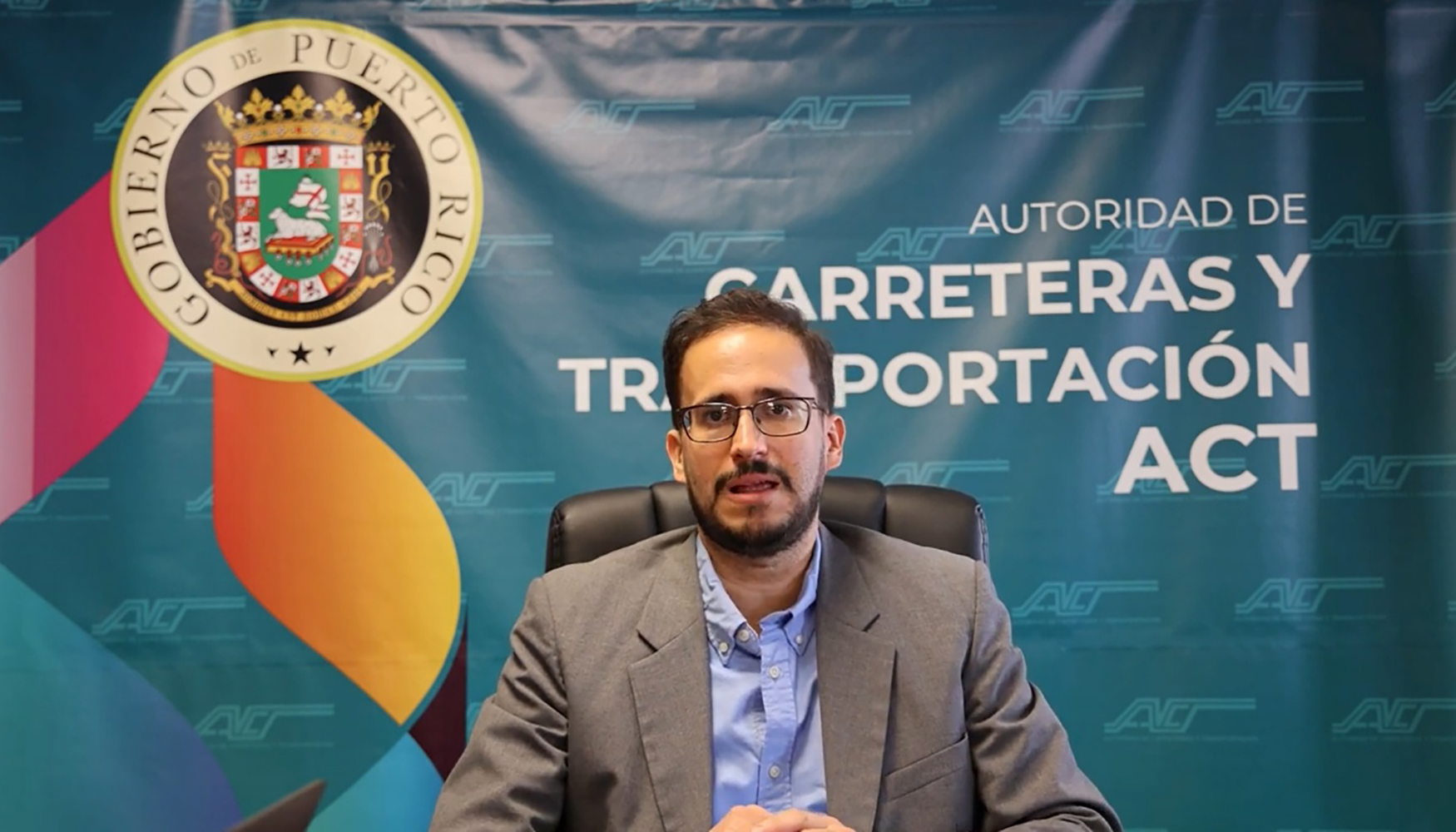 Edwin Gonzlez Montalbo, director ejecutivo de la Autoridad de Carreteras y Transportacin de Puerto Rico...