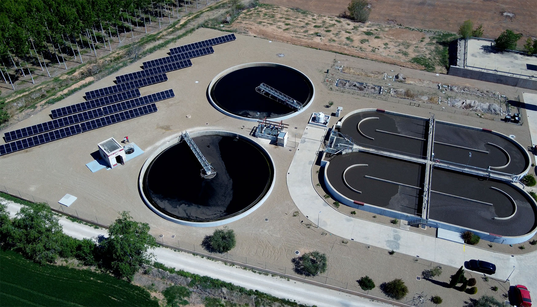 La EDAR de La Almunia de Doa Godina tambin cuenta con una estrategia energtica propia para la reduccin de las emisiones de carbono mediante el...