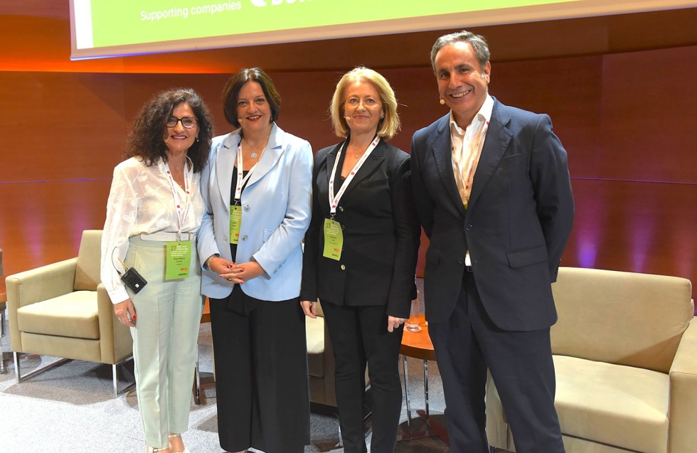 Para hablar de la cultura del talento y la integracin, IESE cont con Rosa Maria Carabel, CEO de Eroski, Judith Viader...