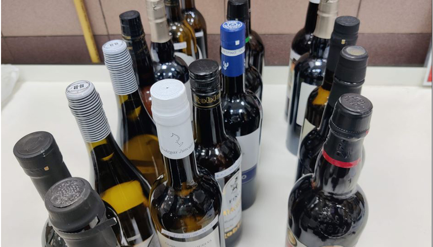 Los investigadores han conseguido establecer los perfiles que identifican cada clase de vino para su catalogacin qumica y evitar fraudes o...