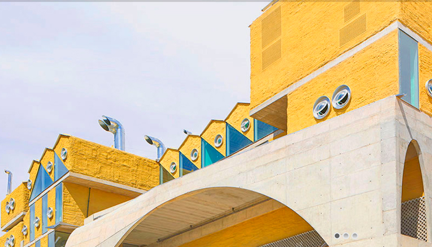 El edificio del Colegio Reggio es una obra maestra de la arquitectura contempornea, diseado por el arquitecto Andrs Jaque...