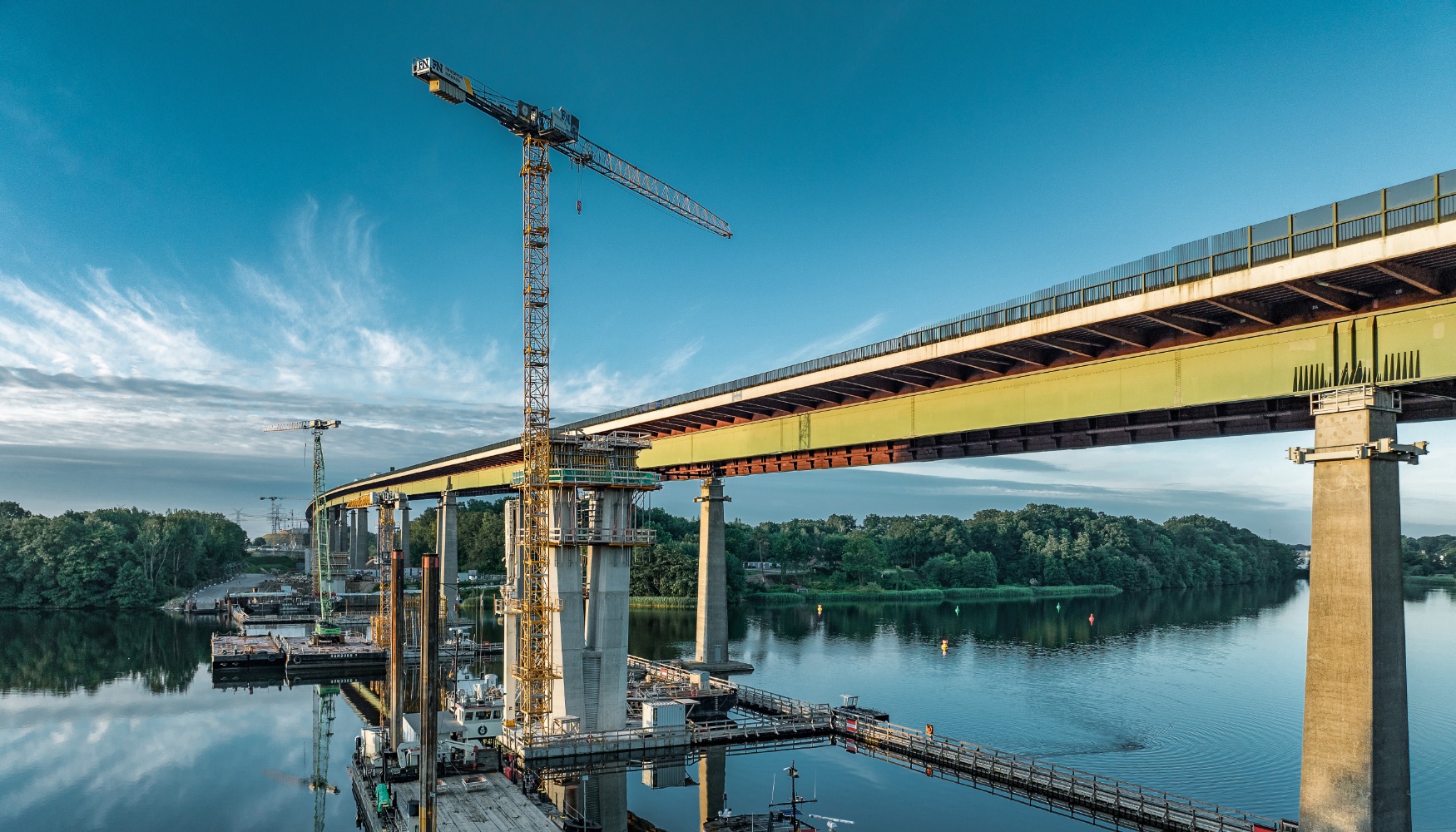 Cambio de ubicacin al siguiente muelle del puente...